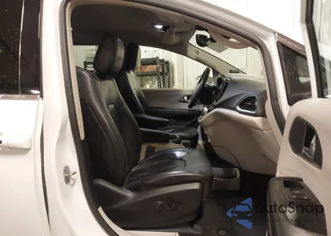 2022 Chrysler Pacifica Hybrid Touring L z USA, uszkodzony, nr VIN 2C4RC1L74NR121222